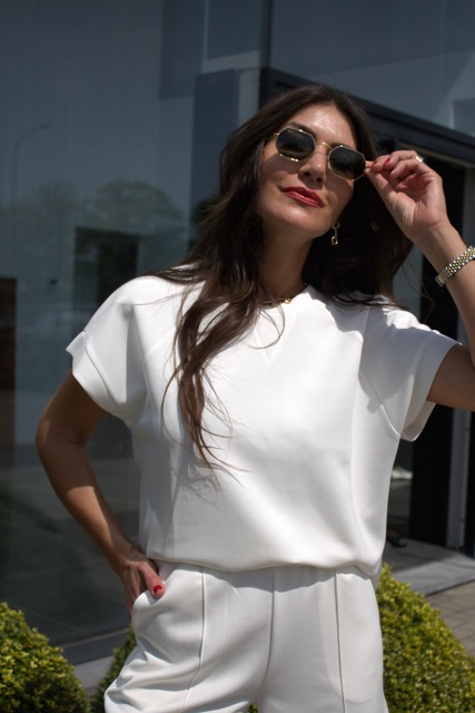 Liva Off-White Shorts - Görsel 4